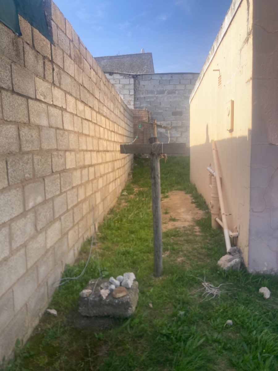 3 Bedroom Property for Sale in Algoa Park Eastern Cape